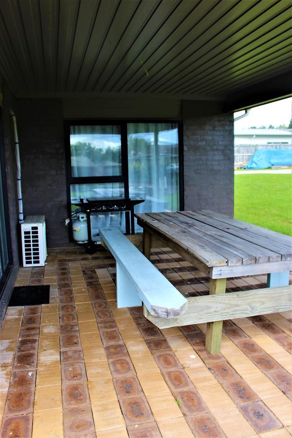 Between The Mountains Rotorua Exterior photo